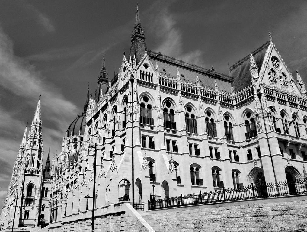 Hid Hotel - Budapest — Photos 2